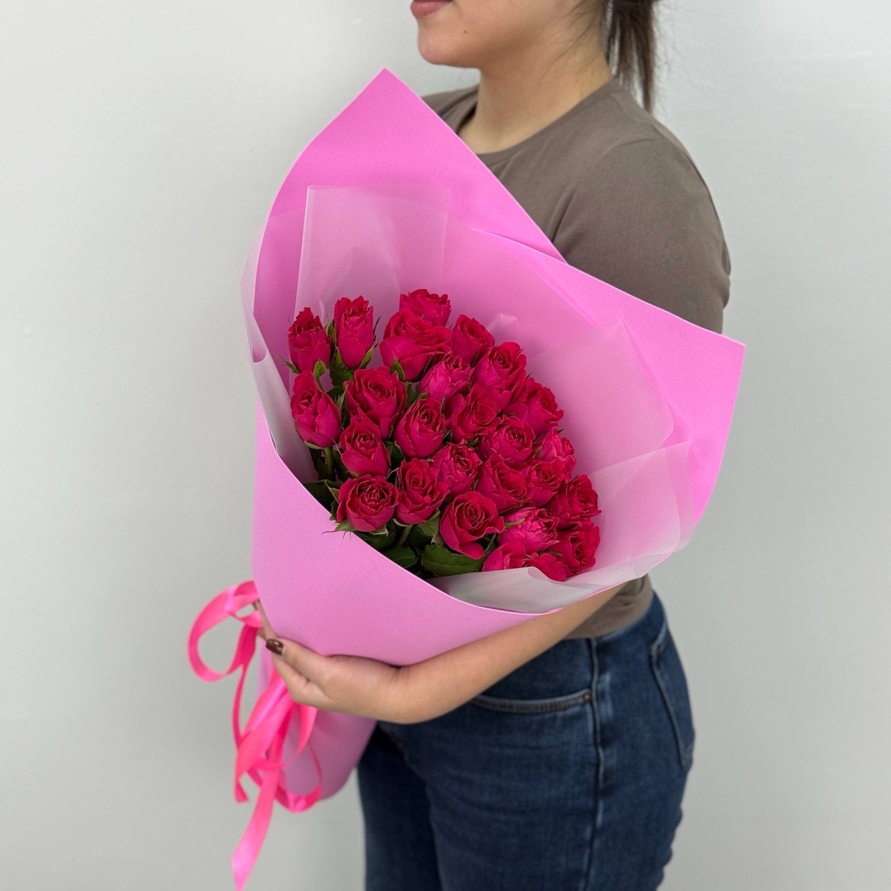 Фото 25 роз микс 35 см