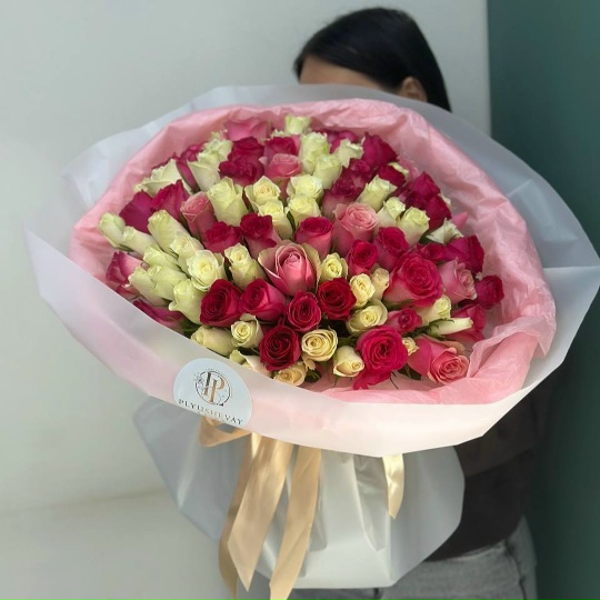 Фото 101 Роза микс 35 см