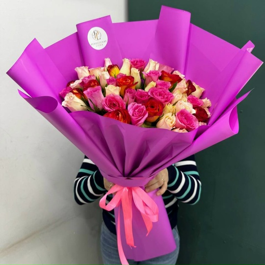 Фото 51 Роза микс 50 см